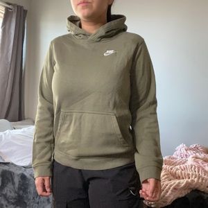 Nike Olive Green Hoodie (Kids XL)